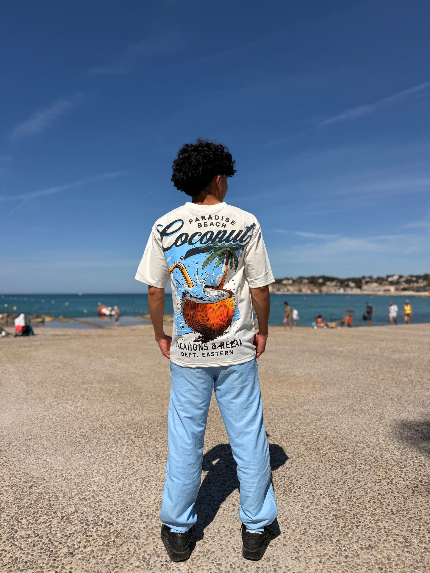 T-shirt Coconut – Tropical et Décontracté