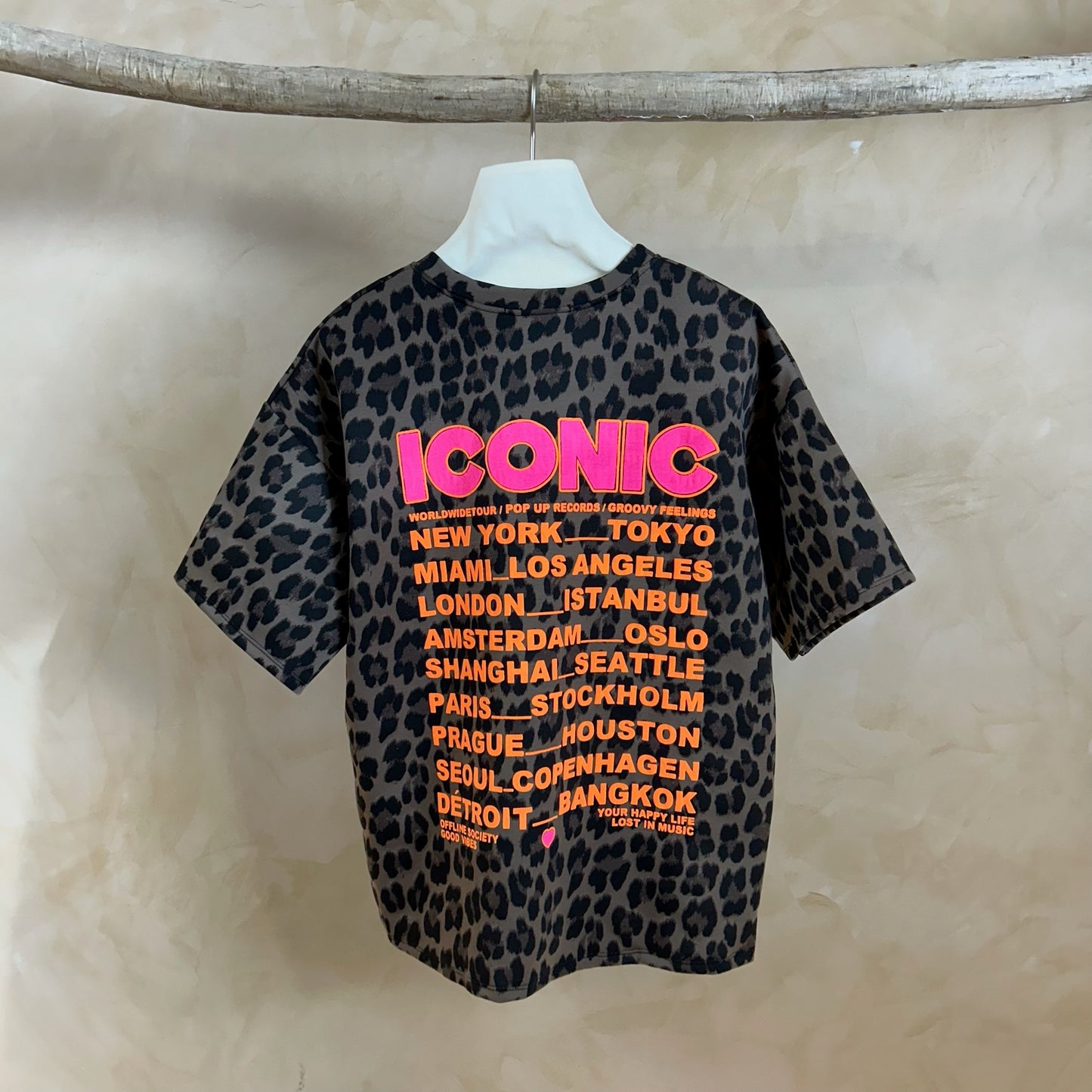 T-shirt Iconic – Léopard Urbain