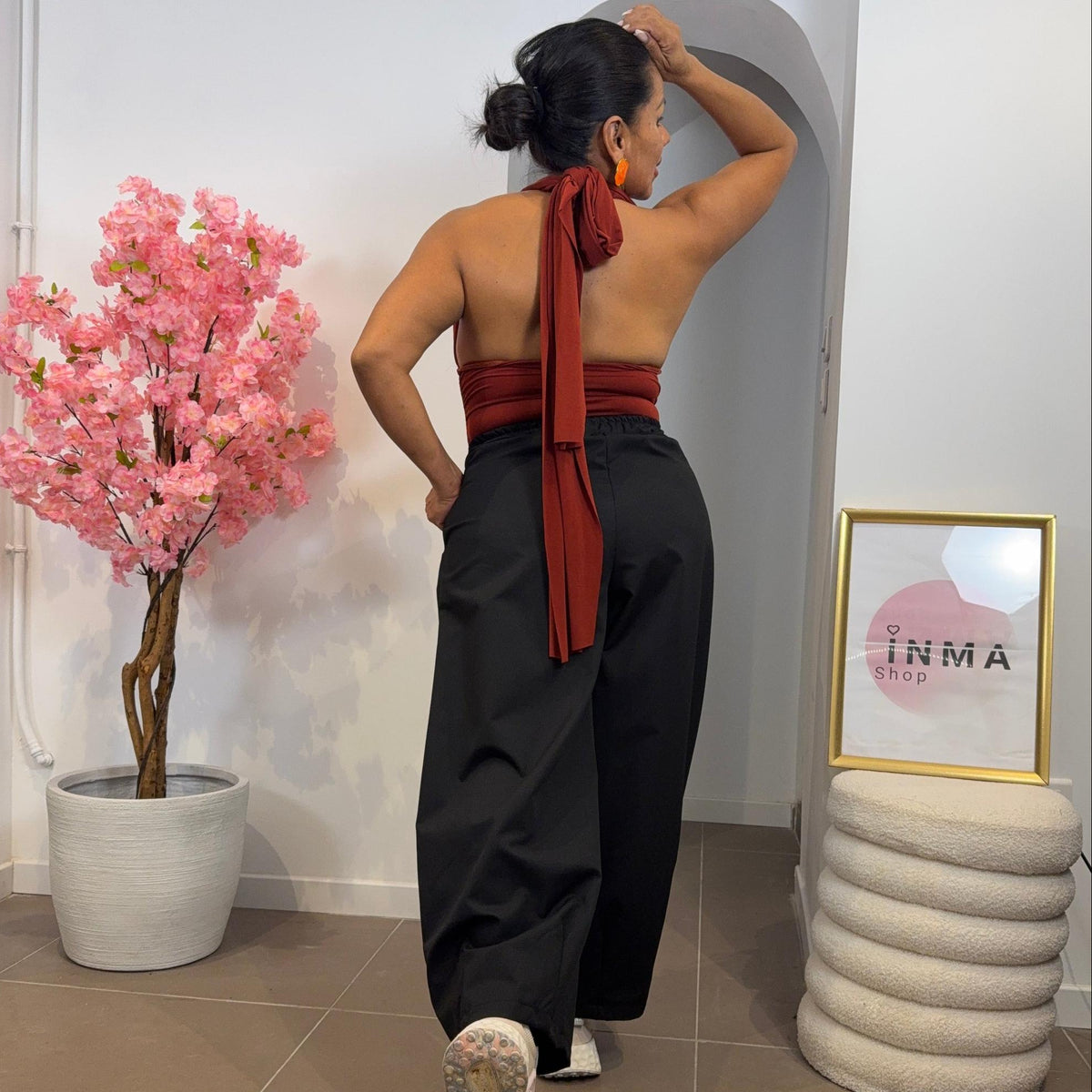 Top Elina – Dos Nu et Décolleté Drapé