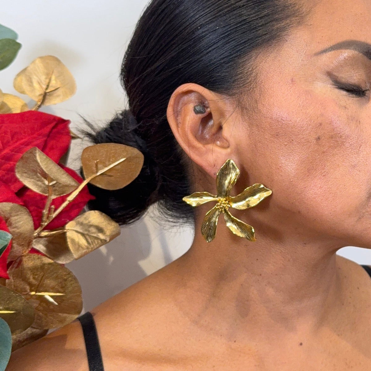 Boucles d’oreilles Lioré - Fleurs Dorées et Élégance Florale