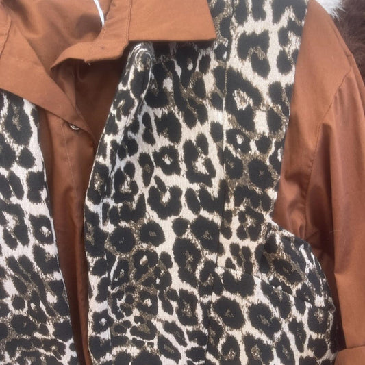 Gilet Amanda – Audace et élégance