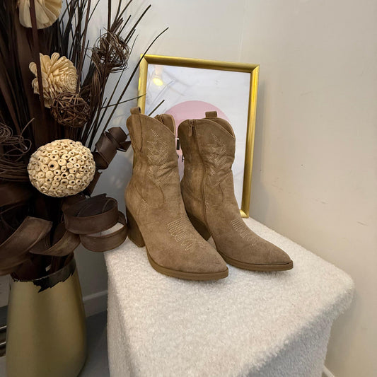 Bottines Cataleya – Style western et modernité