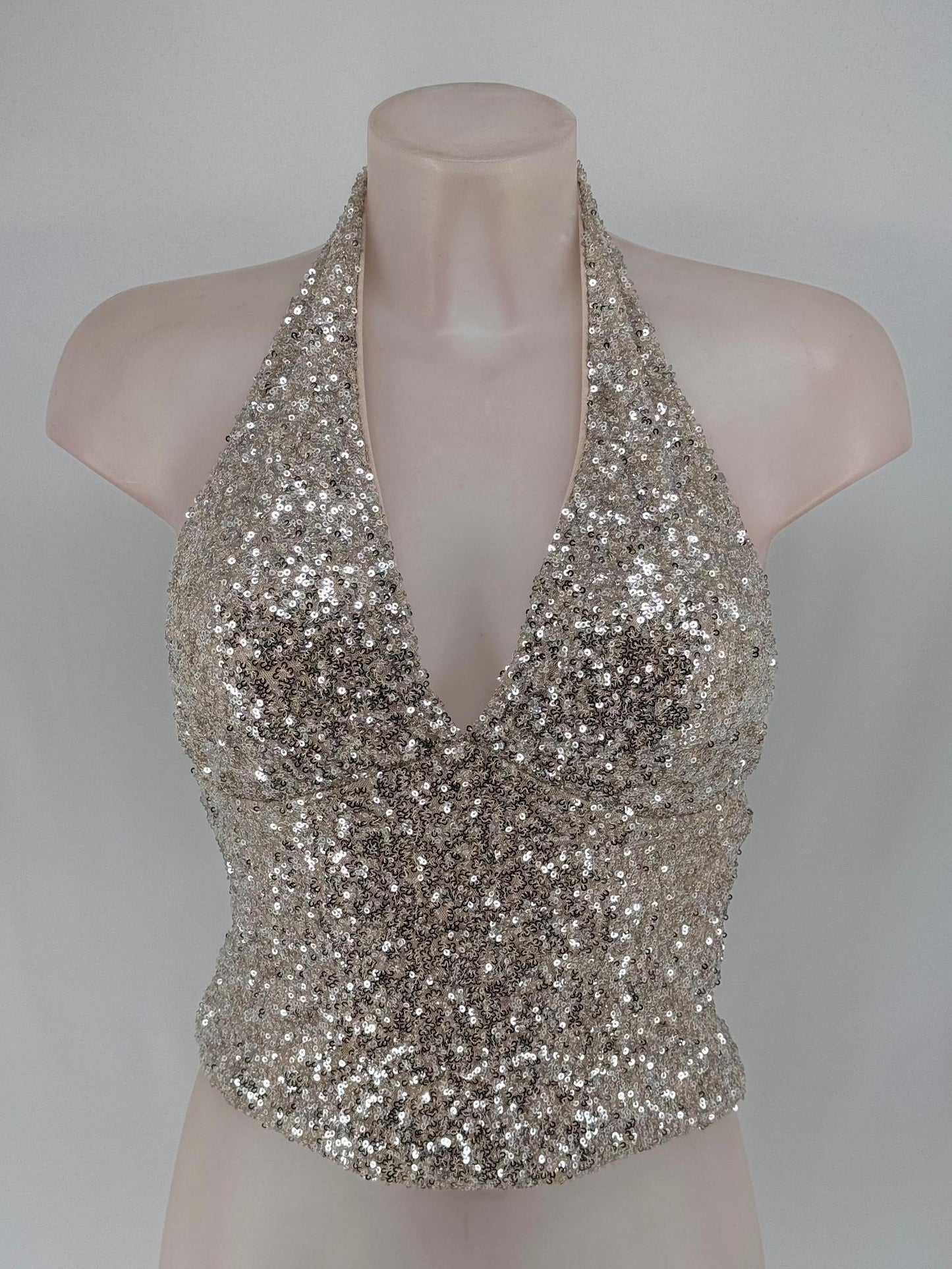 Top Halter Diamond – Éclat, glamour & silhouette dessinée