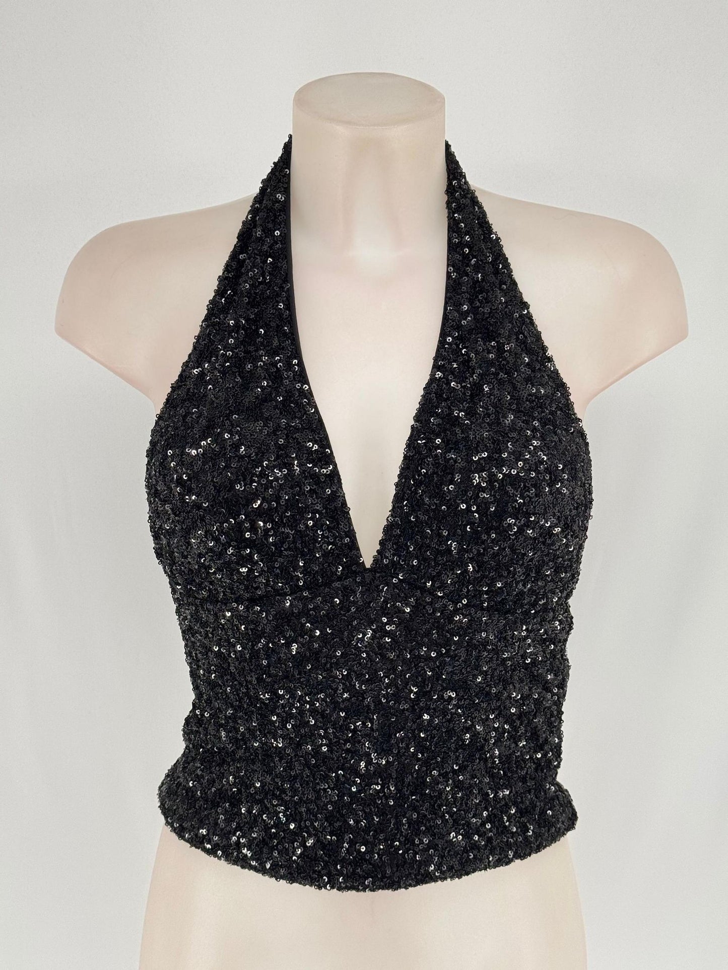 Top Halter Diamond – Éclat, glamour & silhouette dessinée