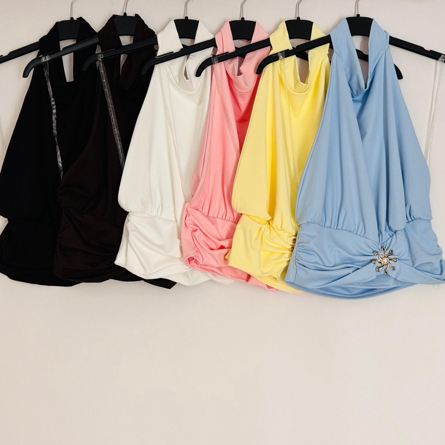 Top Halter Drapé – Aura