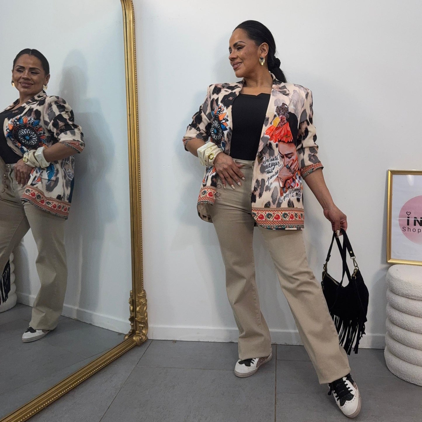 Veste Frida – Caractère artistique & allure affirmée