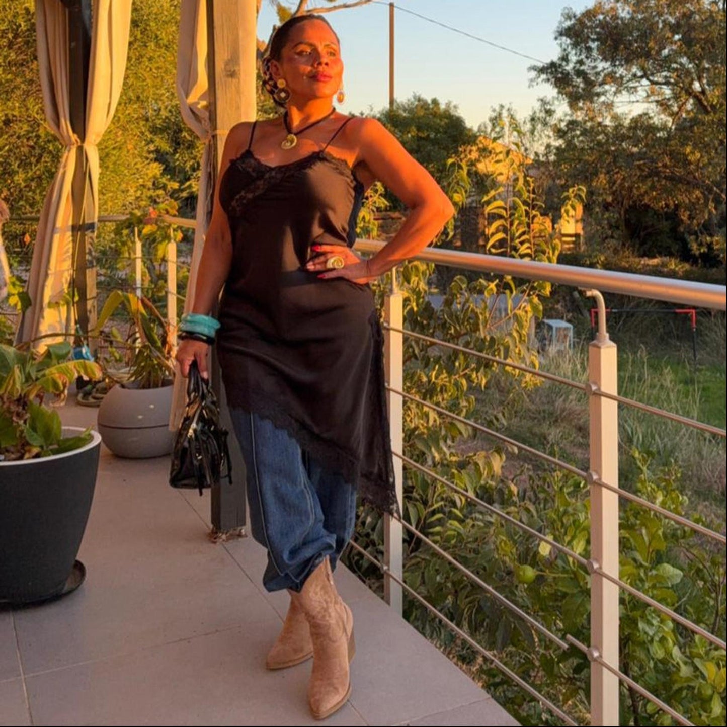 Robe Caraco Lunea – Satin & Dentelle