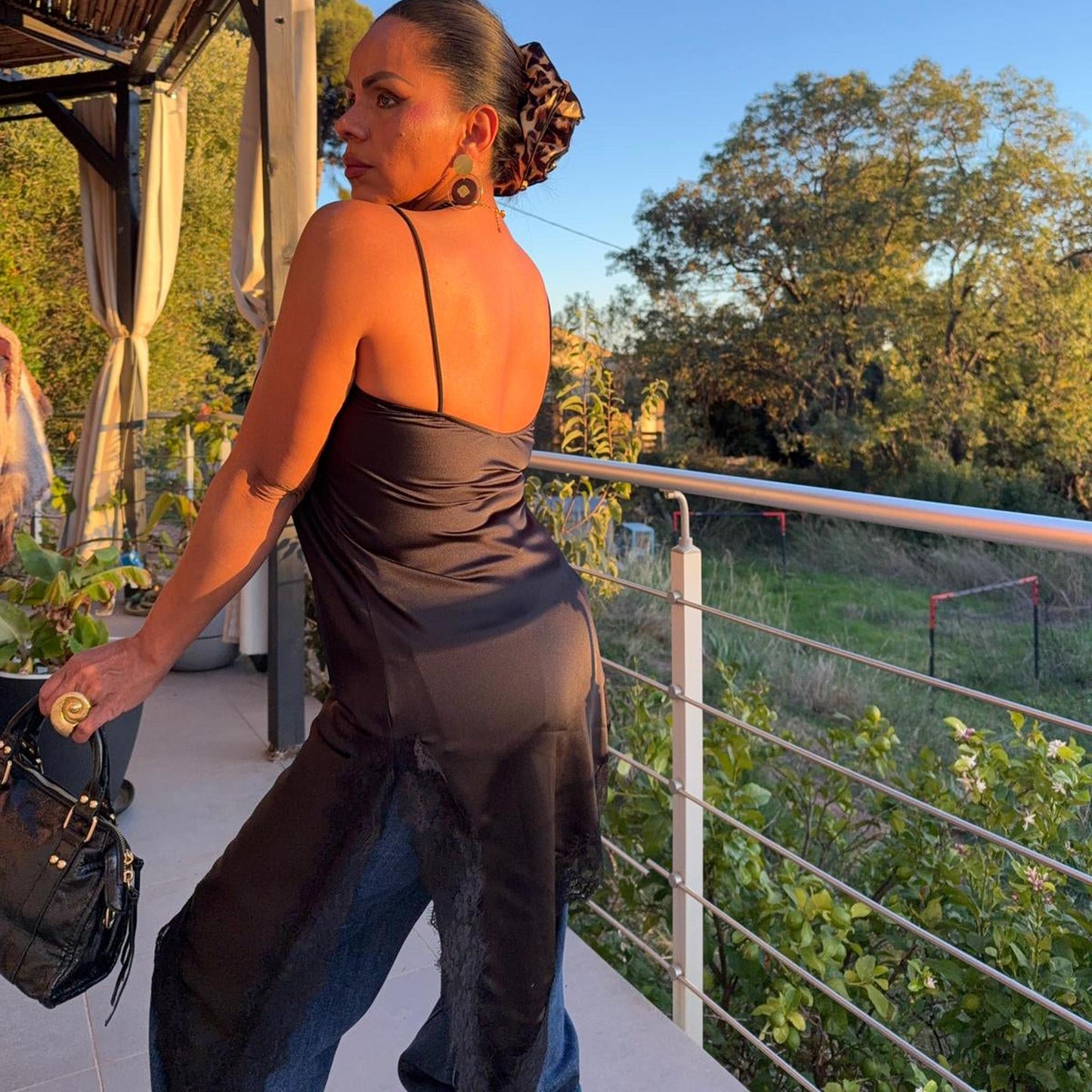 Robe Caraco Lunea – Satin & Dentelle