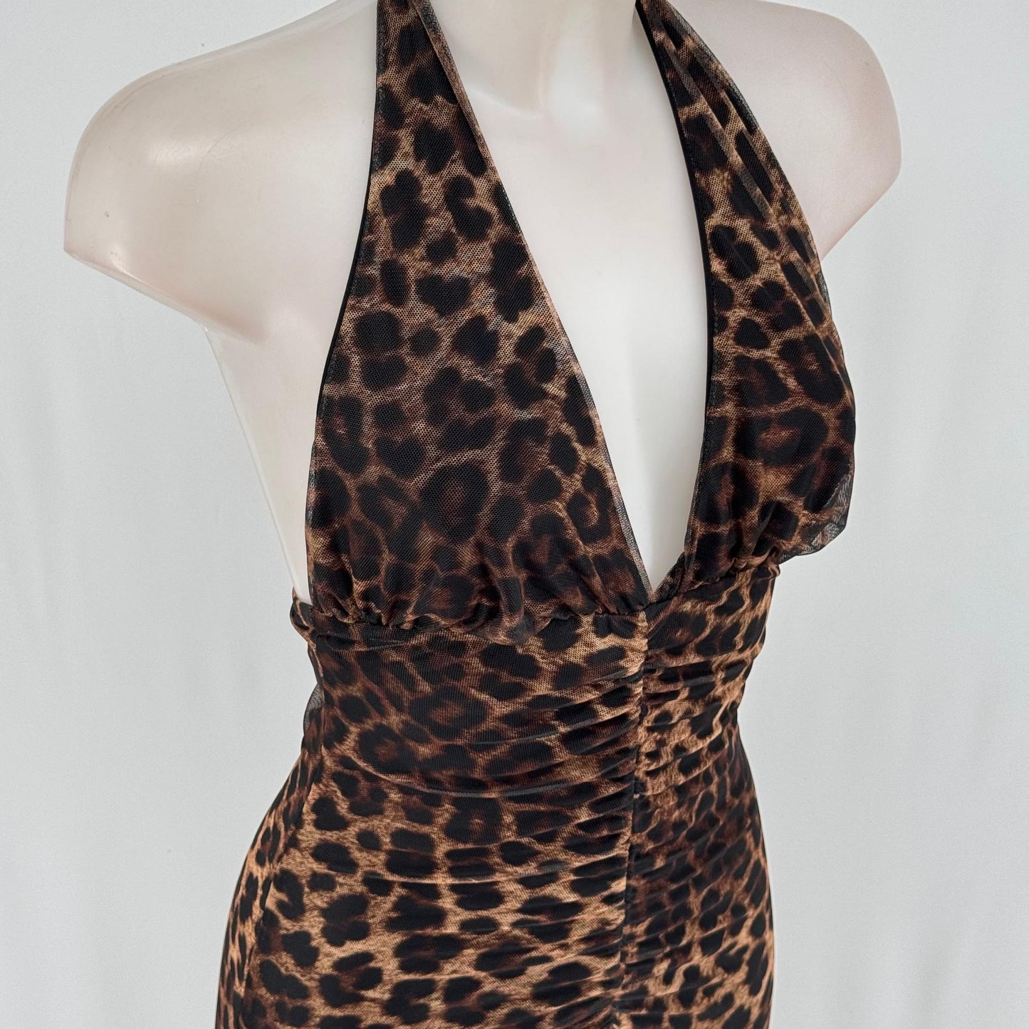 Robe Leona — Sauvage & Sculptante