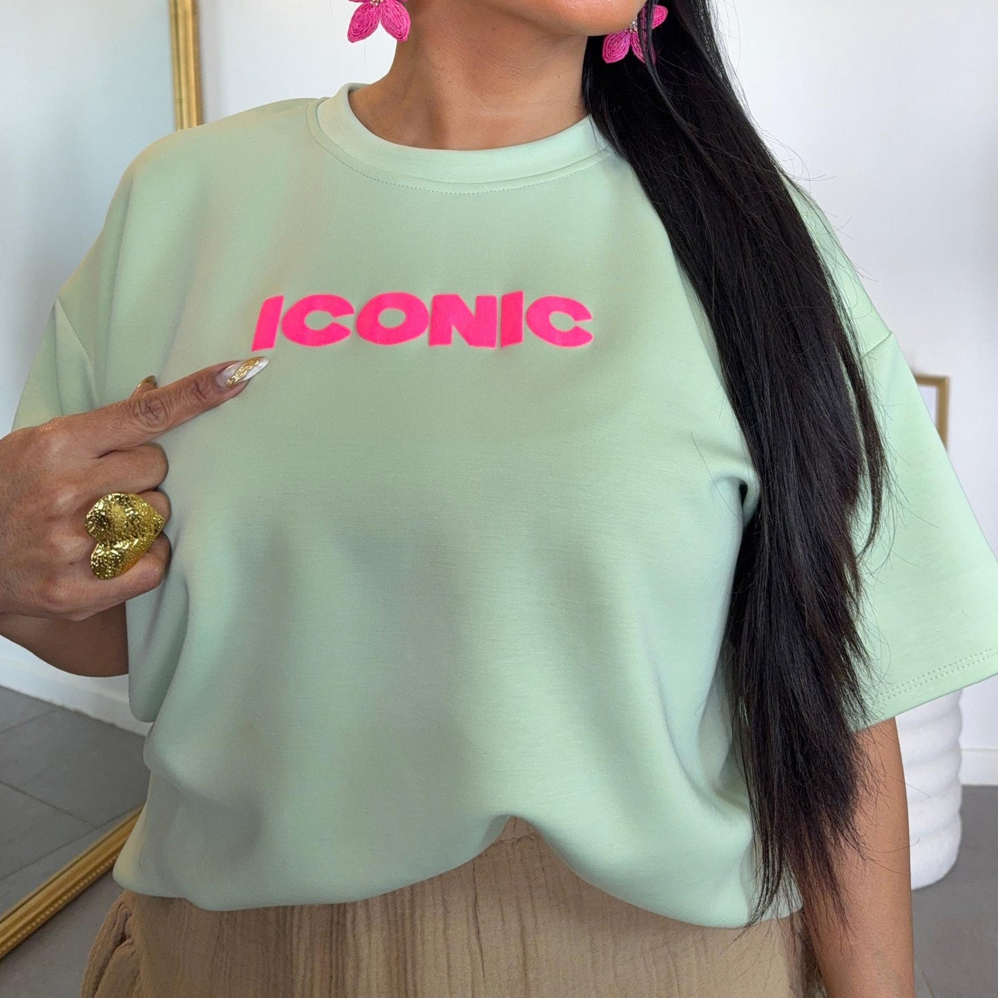 T-shirt Iconic – Confort décontracté & esprit urbain