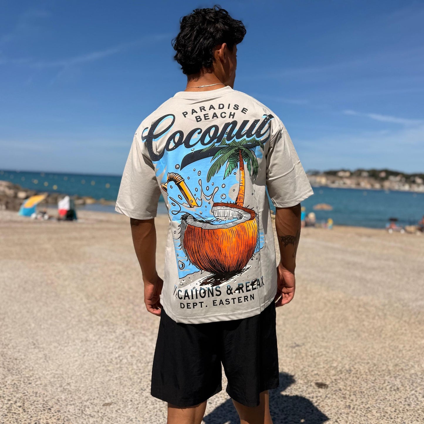 T-shirt Coconut – Tropical et Décontracté