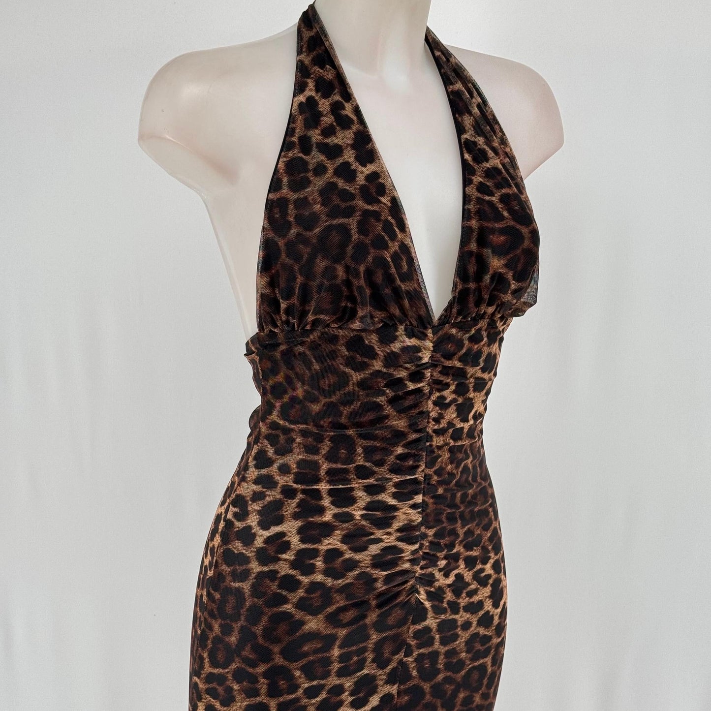 Robe Leona — Sauvage & Sculptante