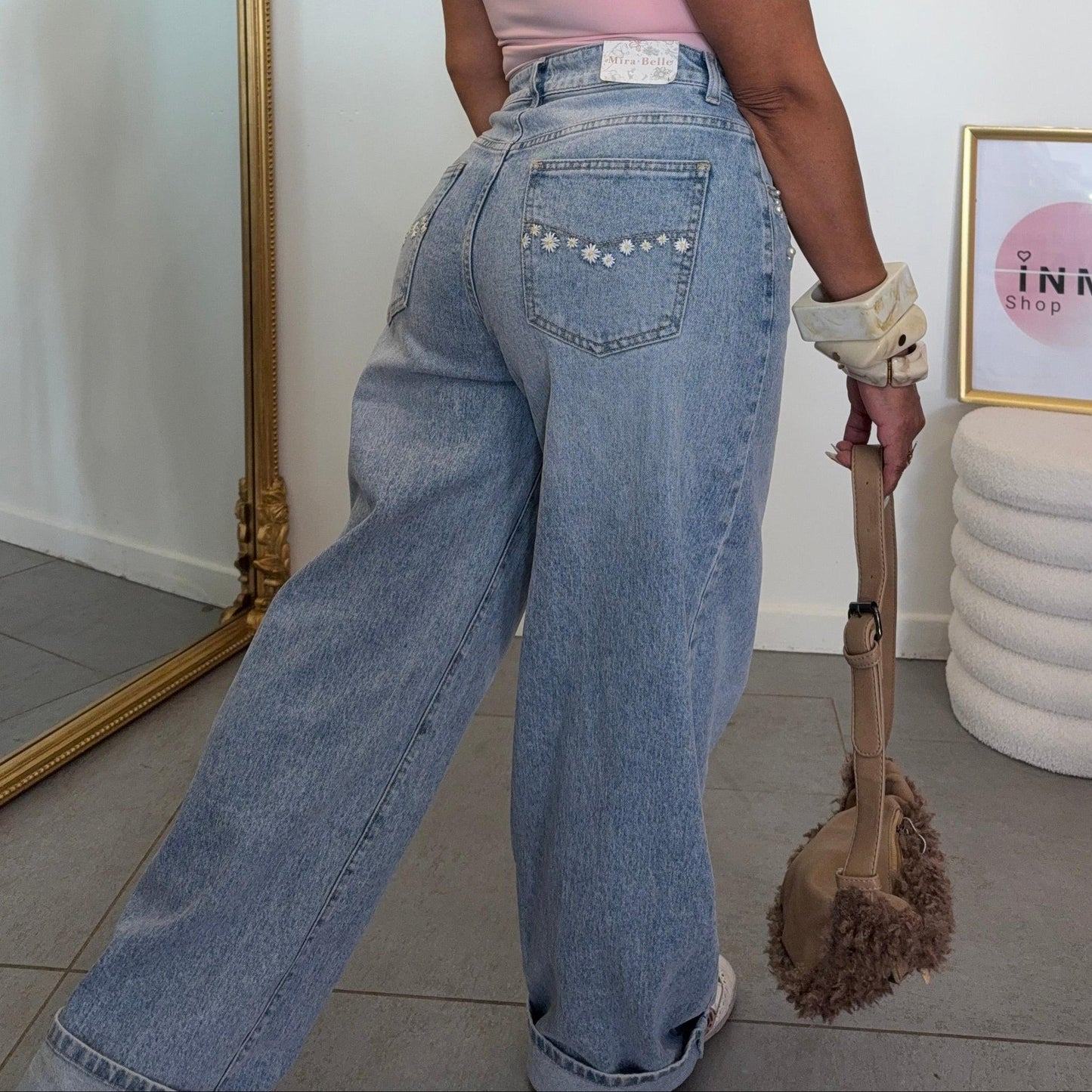 Jean Bella – Chic décontracté & silhouette sublimée