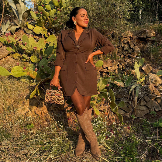 Robe Tailleur Luna – élégance affirmée