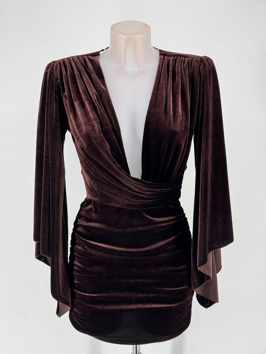 Robe Dalia – Velours glamour & silhouette sculptée