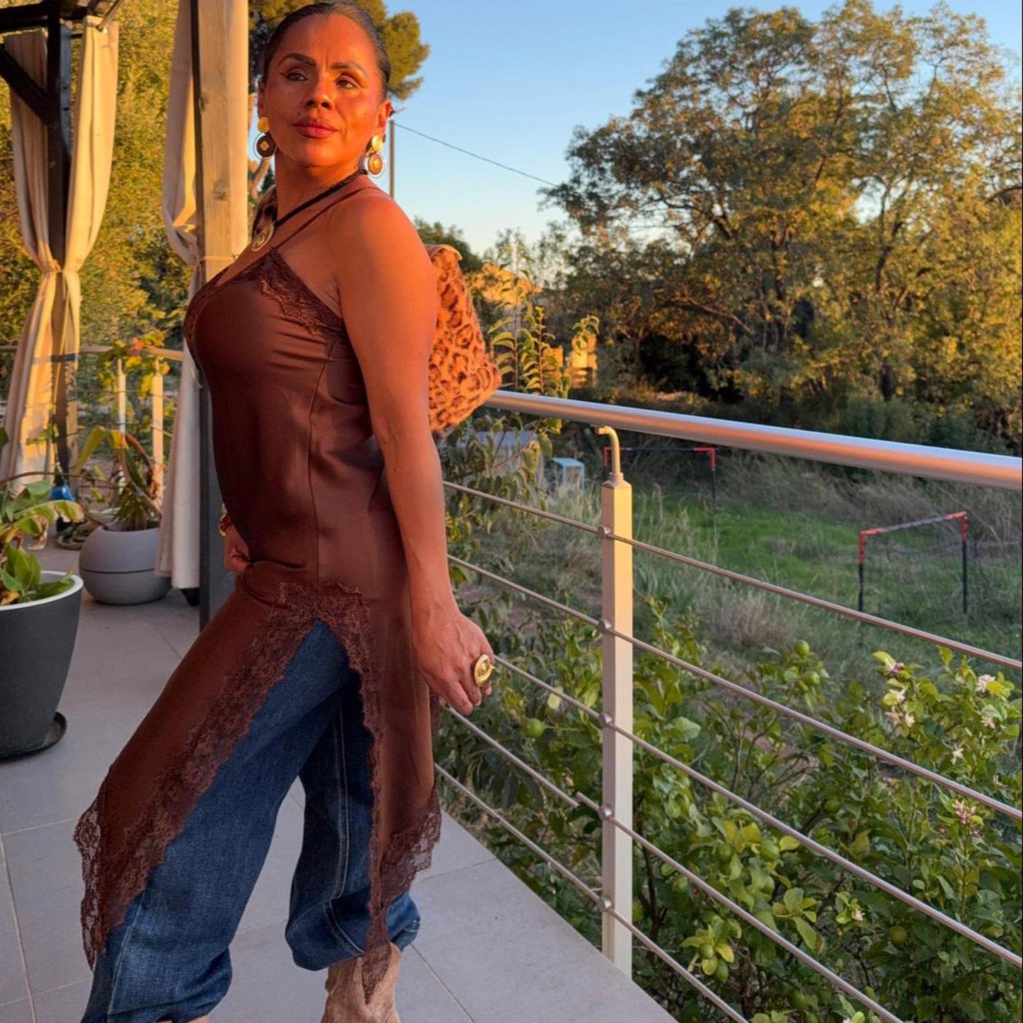 Robe Caraco Lunea – Satin & Dentelle