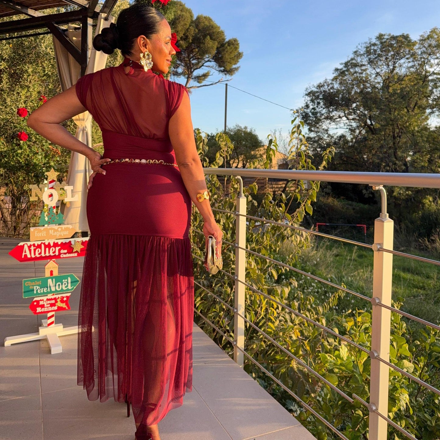 Robe Diva Bordeaux – Élégance & Transparence