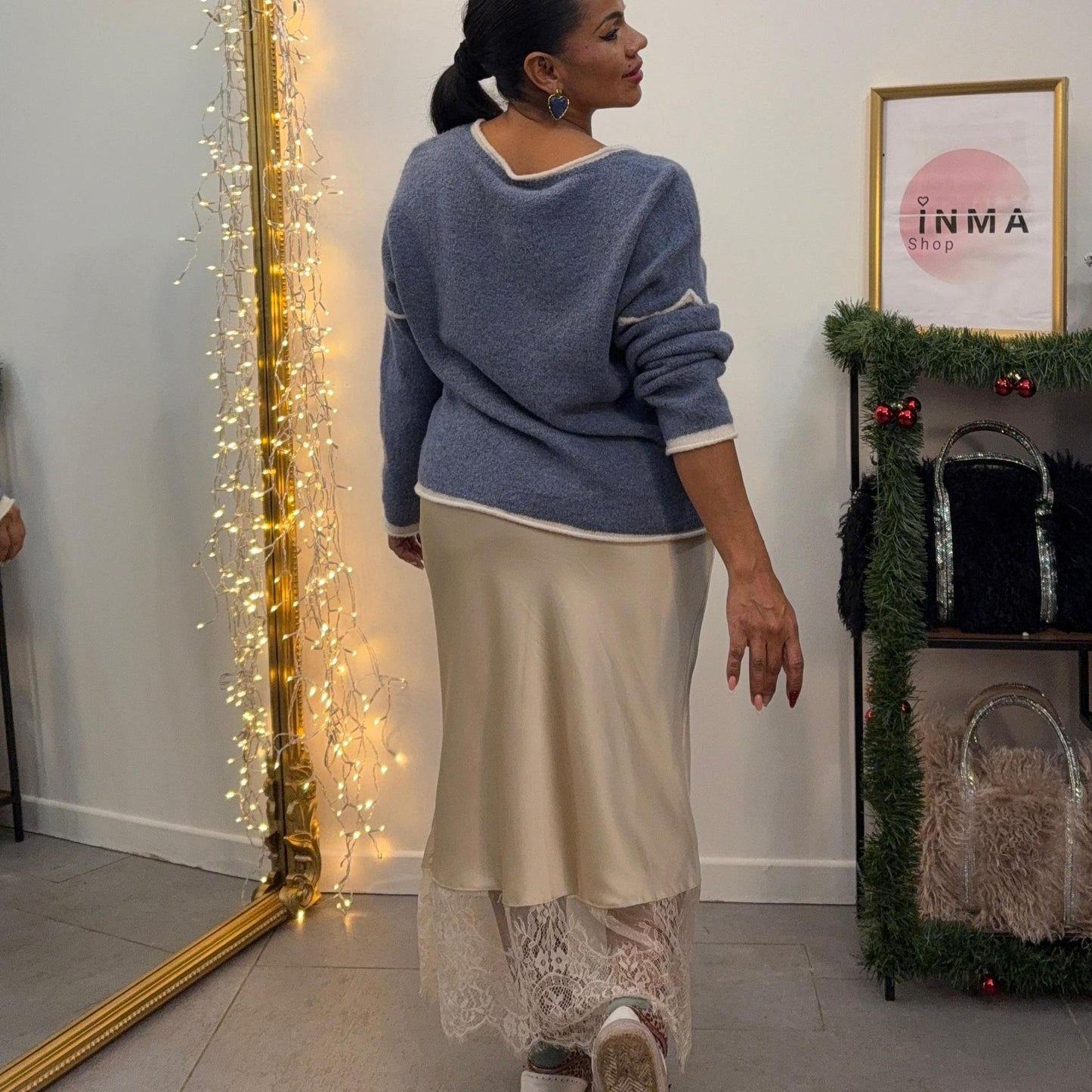 Jupe Satin & Dentelle – Élégance Bohème