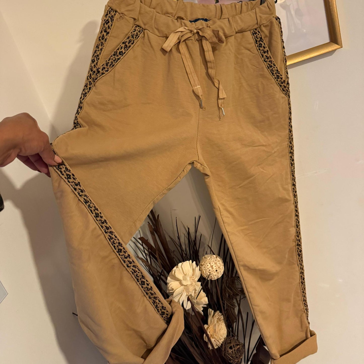 Pantalon Safari Chic – Confort et allure tendance