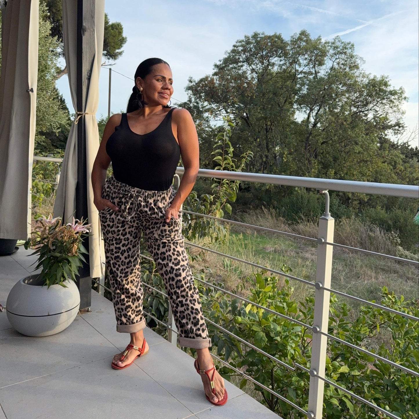 Pantalon Jaguar – L’élégance sauvage et confortable