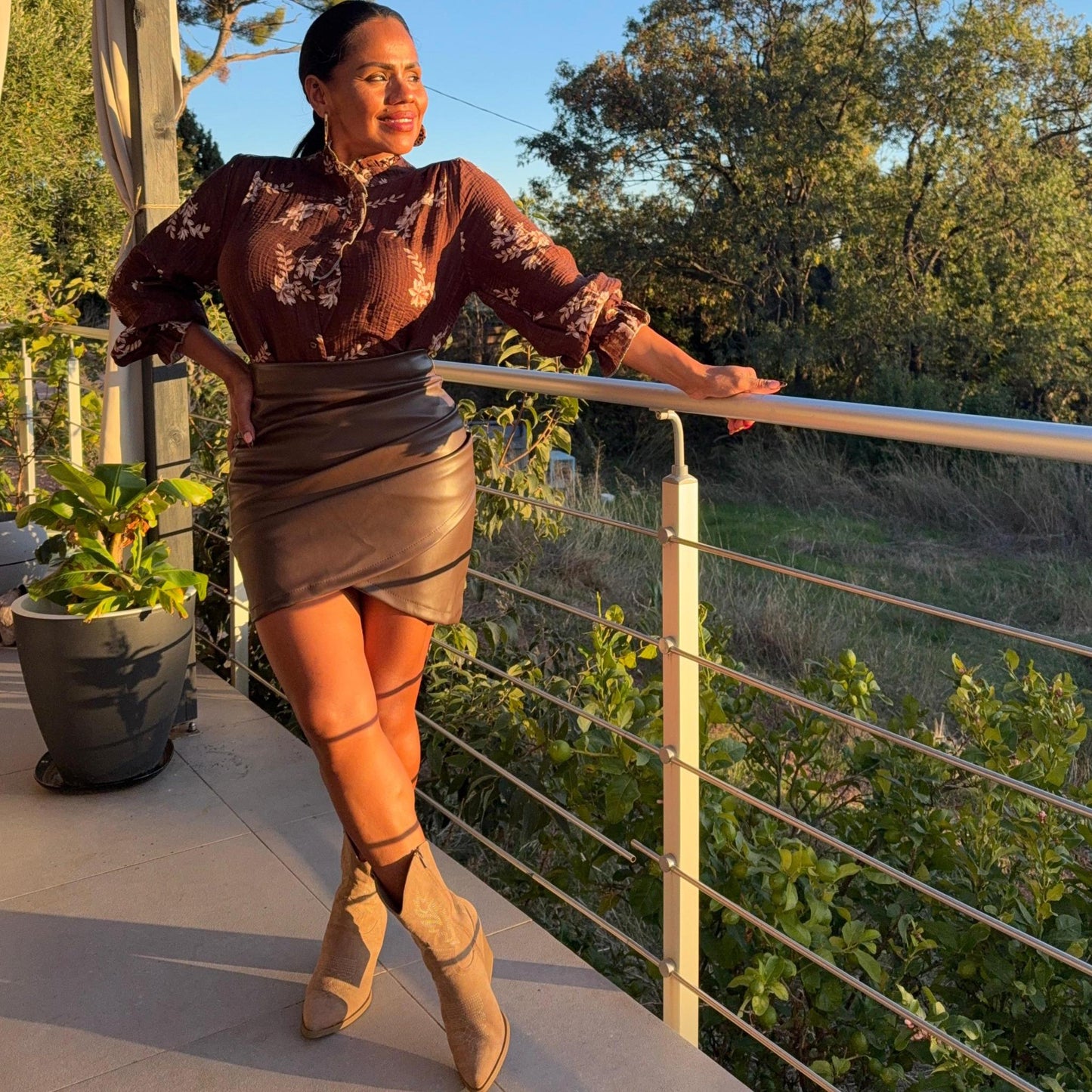 Jupe Sienna — Simili Cuir Élégance & Audace