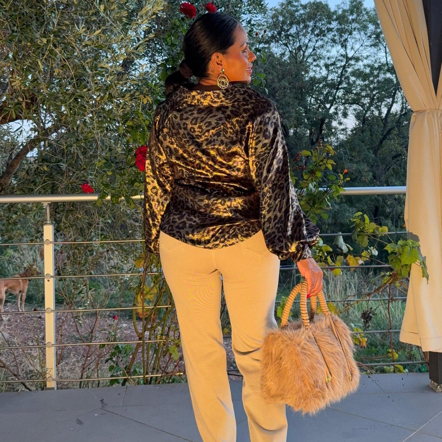 Blouse Léopard – sauvage et sophistiquée