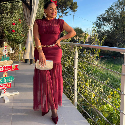 Robe Diva Bordeaux – Élégance & Transparence