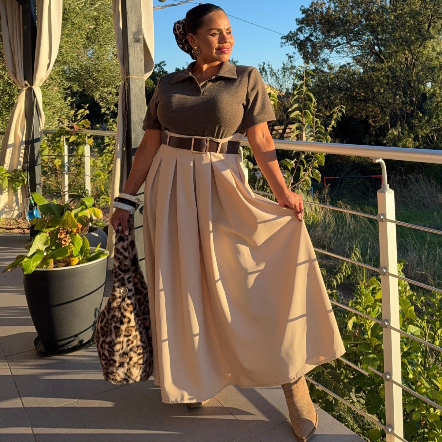 Robe Alora — Élégance ceinturée esprit polo