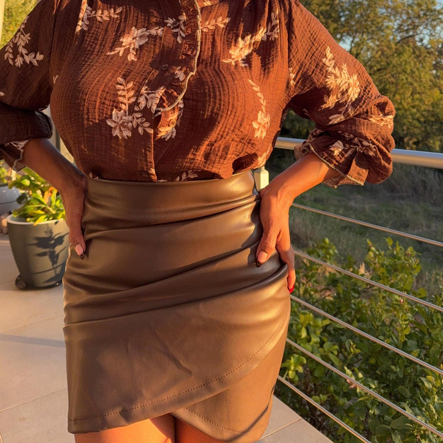 Jupe Sienna — Simili Cuir Élégance & Audace