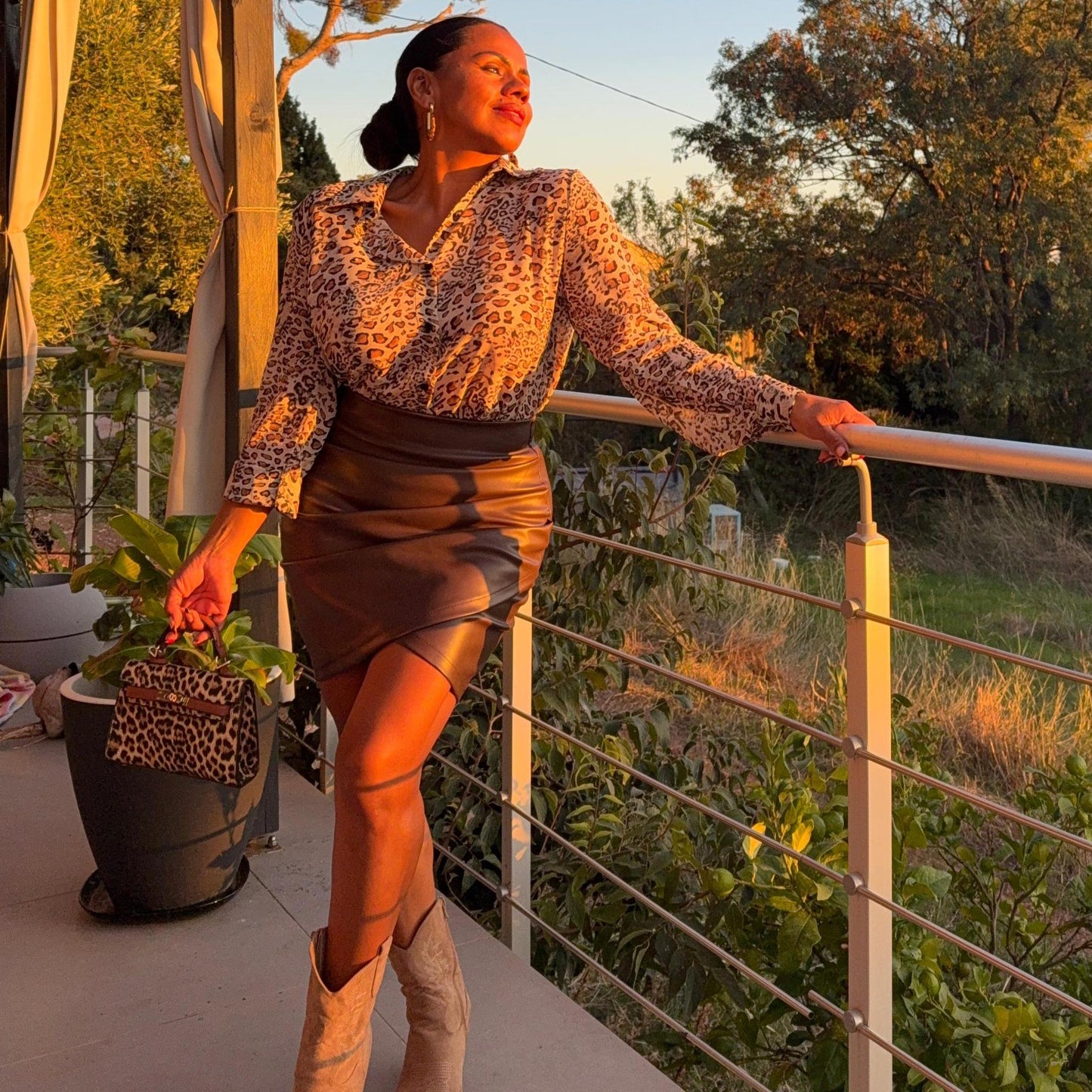 Jupe Sienna — Simili Cuir Élégance & Audace