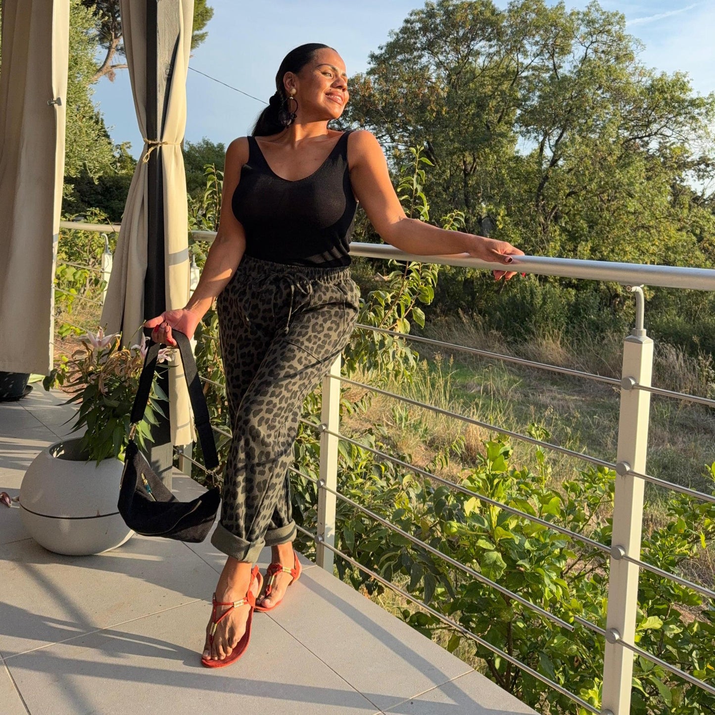 Pantalon Jaguar – L’élégance sauvage et confortable