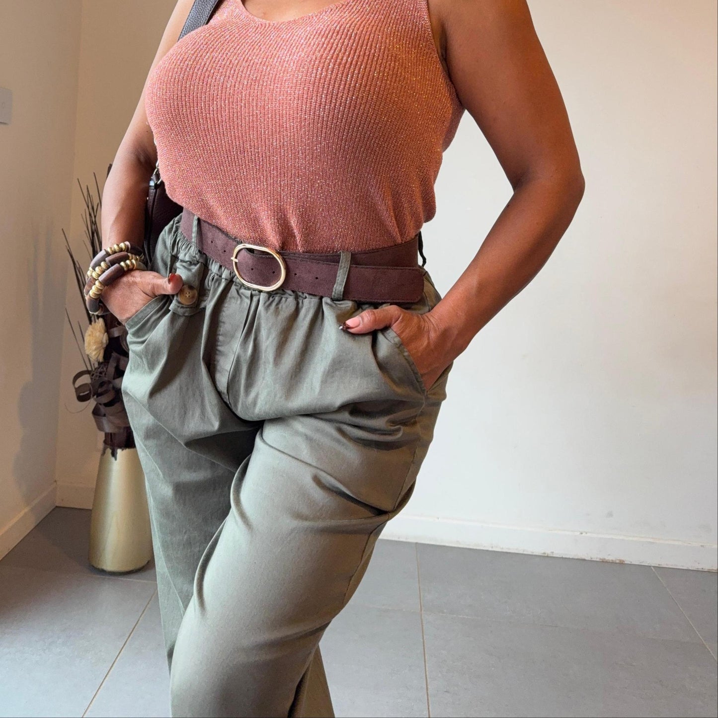 Pantalon Chino – Style et confort au quotidien