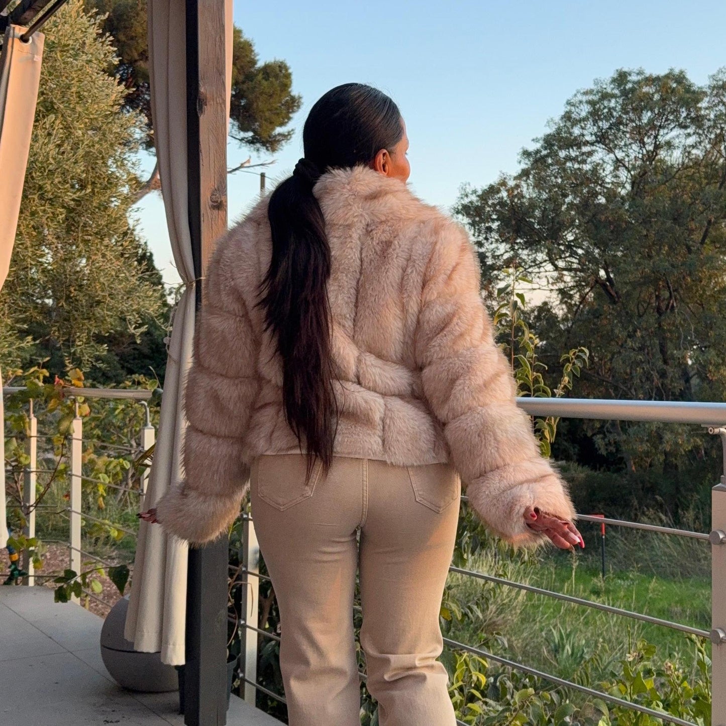 Veste Sofia – douceur et prestige